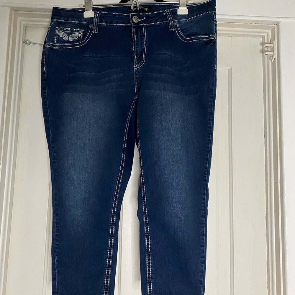 Love Indigo Capris - Size 18
